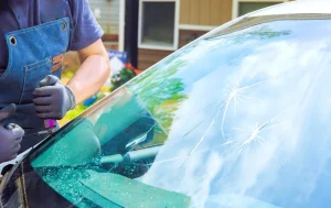 fissure pare brise voiture